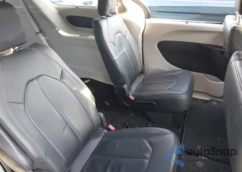 2017 Chrysler Pacifica Touring L from USA, damaged, VIN 2C4RC1BG4HR796624